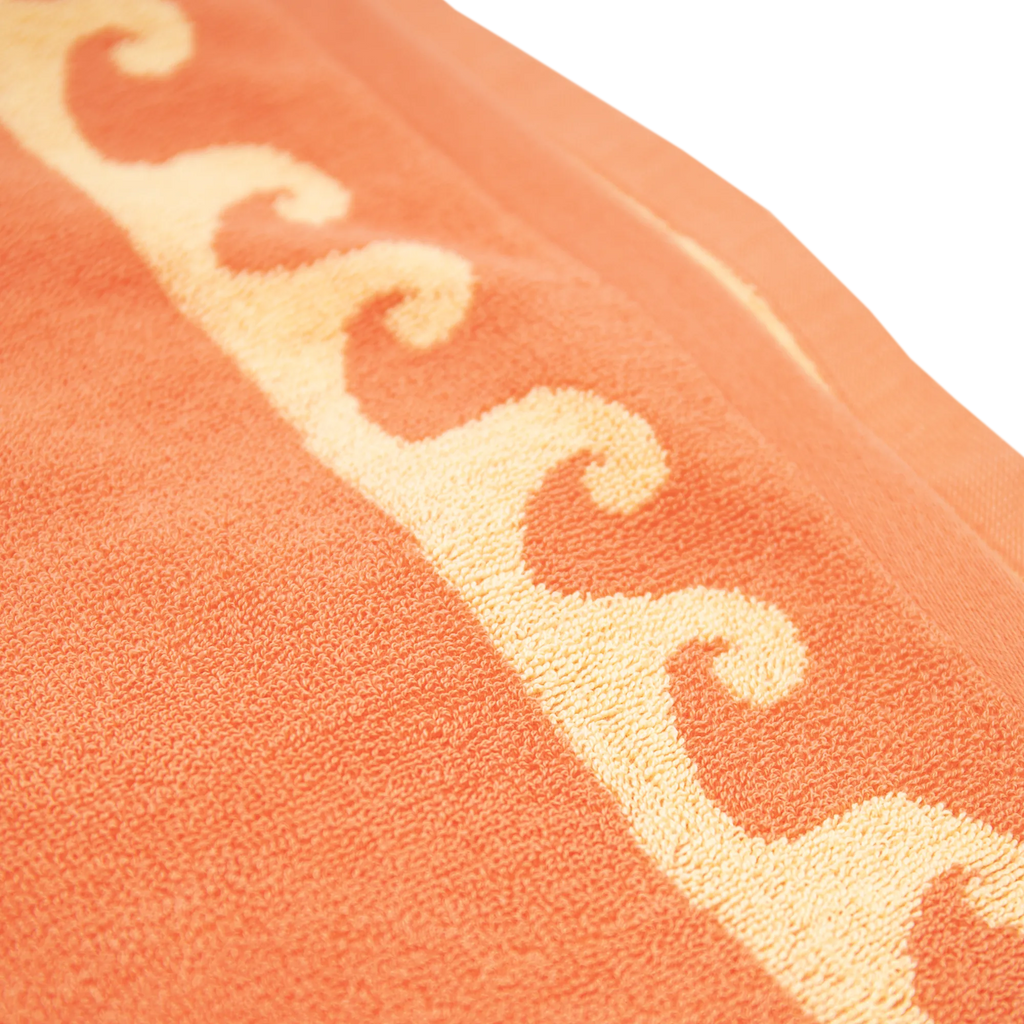Classic Towel - White image