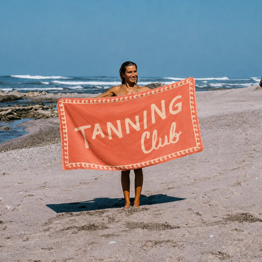 Classic Towel - White image
